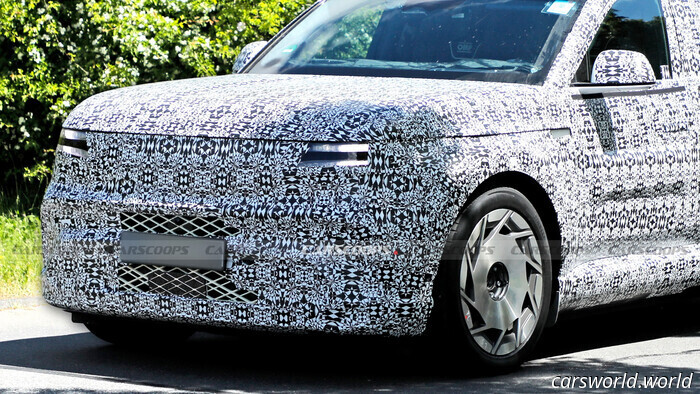 Genesis' Latest Flagship Resembles a Massive Minivan | Carscoops